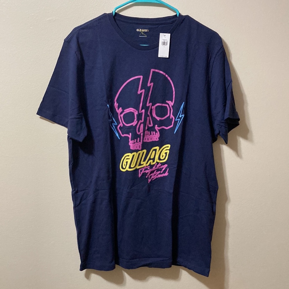 Old navy Mens Call of Duty Warzone Retro Gulag Skull Black T-shirt